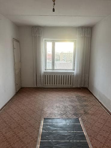 таласе: 3 комнаты, 57 м², 105 серия, 4 этаж, Старый ремонт — 1