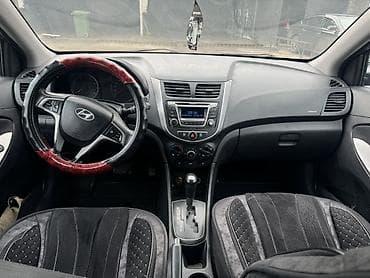 bmw e66: Hyundai Solaris: 2015 г., 1.4 л, Автомат, Газ, Седан — 8