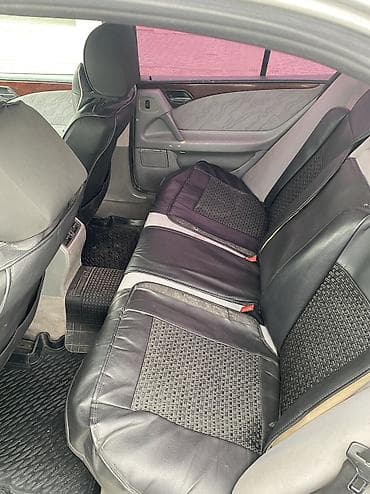 замок мерс 210: Mercedes-Benz E-Class: 1999 г., 2 л, Автомат, Бензин, Седан — 5