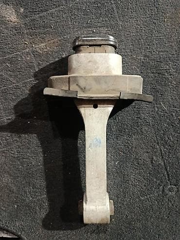 Детали двигателя и моторы в сборе: Подушка мотора Kia 2016 г., Оригинал — 2