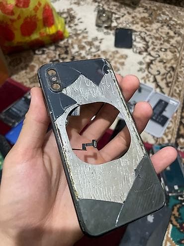 разный: Лот запчастей для смартфонов Состав по фото: - Корпуса и элементы — 3