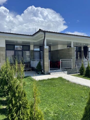 аренда яхты на иссык куле: Коттедж, Пальм бич ЦО Palm Beach, Чок-Тал, Детская площадка, Парковка, стоянка, Охраняемая территория — 1