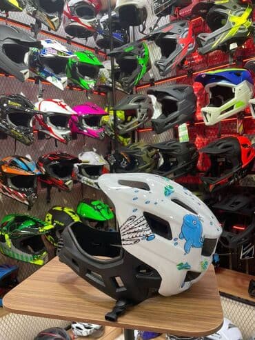 фонарик для велосипедов: Велосипедные шлемы велосипедный шлем для детей .Горный шоссейный — 3