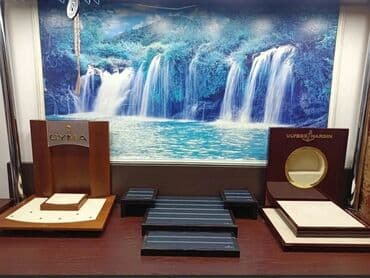 оборудование в бутик: Витрины для наручных часов, фирменные, оригинал, натуральное дерево! — 1