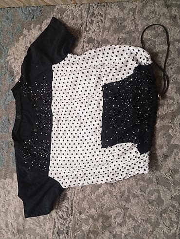 top: 🔥 СРОЧНО ПРОДАЮ 🔥 Очень стильная кофточка с необычным дизайном 🤍🖤 — 1