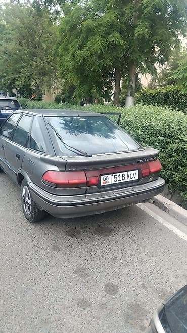 решетка радиатора камри 40: Toyota Corolla: 1988 г., Хэтчбэк — 2