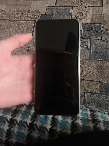 ремонт ноутбука бишкек: Смартфон с экраном ~ (плоский, с центральным вырезом под фронтальную — 4