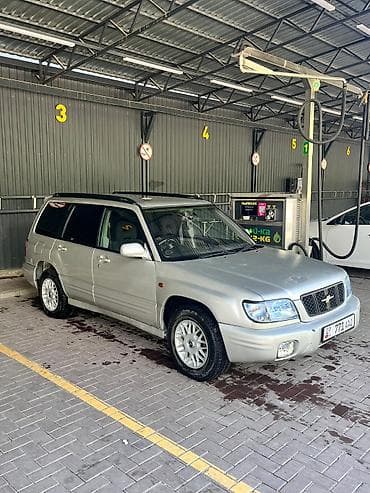 Subaru Forester: 2000 г., 2 л, Автомат, Бензин, Универсал