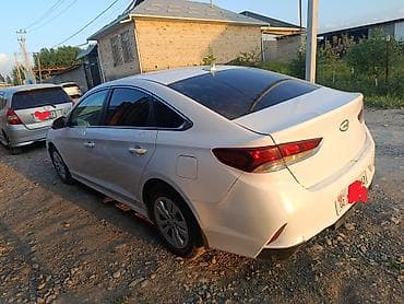колпак на запасное колесо рав 4: Hyundai Elantra: 2019 г., Автомат, Бензин, Седан — 4