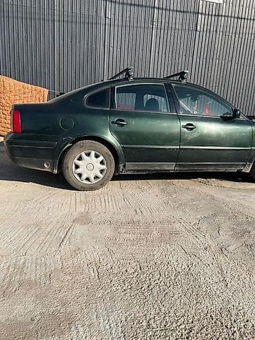 Volkswagen Passat: 1997 г., 1.6 л, Бензин, Седан — 1