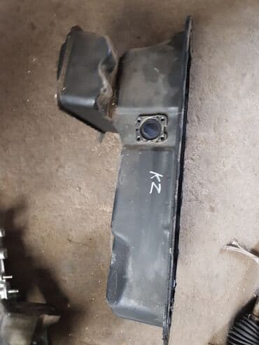 меняю доплатой мне: Toyota Land Cruiser Prado 95, поддон двигателя. Тоета Ленд Крузер — 1