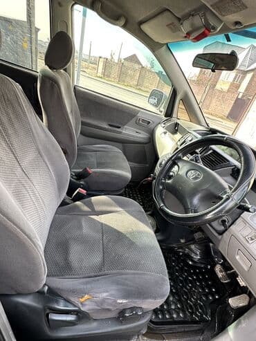 обмен машинами с доплатой: Honda Stepwgn: 2003 г., 2 л, Автомат, Бензиновая, Минивэн — 3