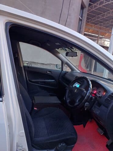 хундай нью райс: Honda Stream: 2002 г., 2 л, Автомат, Бензин, Минивэн — 6