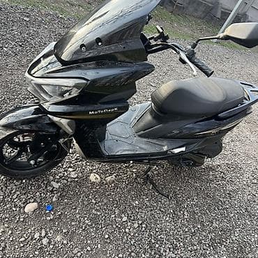 карпаты мопед: Тип скутера 150 куб. см, Бензин — 1