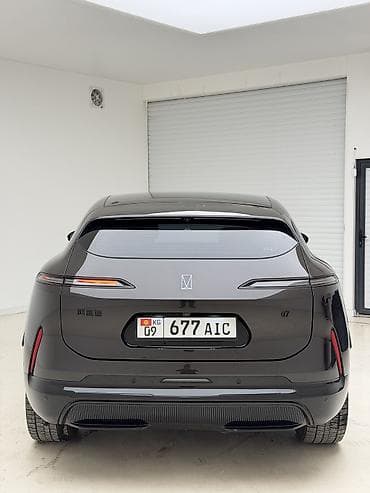 купить автономку в машину: Changan : 2025 г., 1.5 л, Автомат, Гибрид, Лифтбек — 2