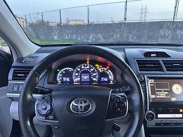 mersedes e320: Toyota Camry: 2012 г., 2.5 л, Вариатор, Гибрид, Седан — 6