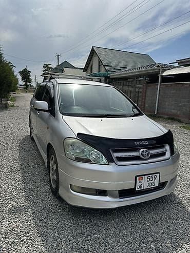 Toyota Ipsum: 2002 г., 2.4 л, Автомат, Газ, Вэн/Минивэн — 3
