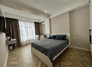 3 комнаты, 81 м², Золотой квадрат Элитка, 12 этаж, Свежий ремонт — 1