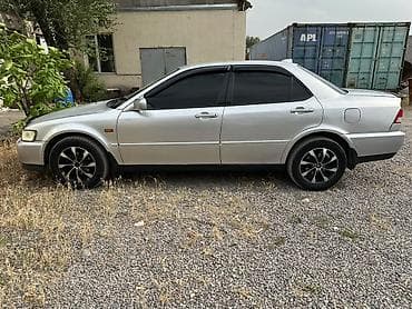 автомашина фит: Honda Accord: 2002 г., Седан — 2