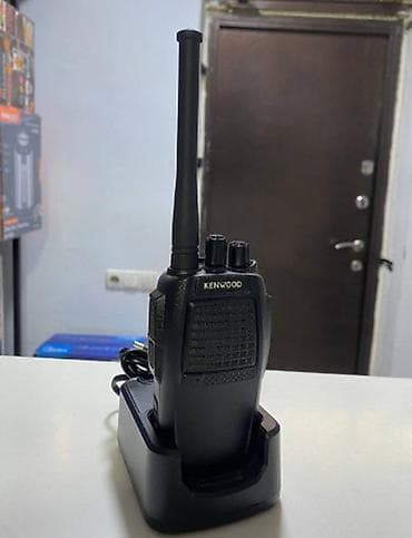 mark levinson: Рация KENWOOD TK-520S+ - Диапазон: UHF 400–520 МГц (указано на — 3