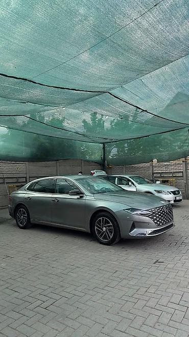 170: Hyundai Grandeur: 2015 г., 3 л, Автомат, Газ, Седан — 2