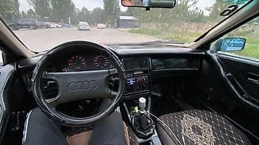 Audi: Audi 80: 1989 г., 1.8 л, Механика, Бензин, Седан — 7