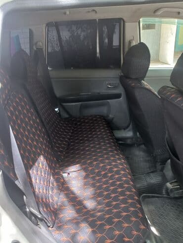 срочно продаю в связи с переездом: Mazda Demio: 2005 г., 1.4 л, Автомат, Бензин, Хетчбек — 1