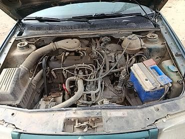 Транспорт: Volkswagen Vento: 1996 г., Седан — 5