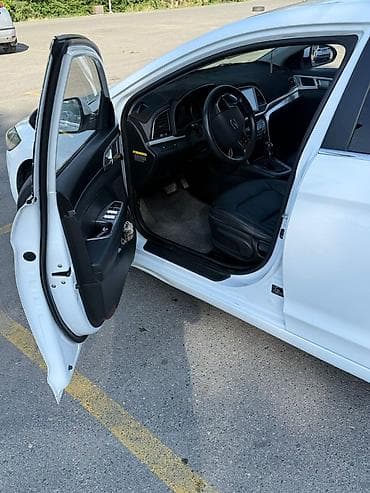 хончи е qm5: Hyundai Avante: 2018 г., 1.6 л, Автомат, Бензин, Седан — 2