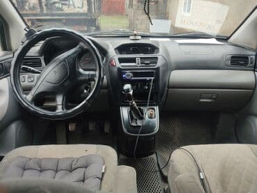 обмен машинами с доплатой: Mitsubishi Space Wagon: 2002 г., 2 л, Механика, Бензин, Минивэн — 13