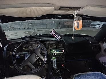 Volkswagen: Volkswagen Passat: 1989 г., 1.8 л, Механика, Бензин, Седан — 6