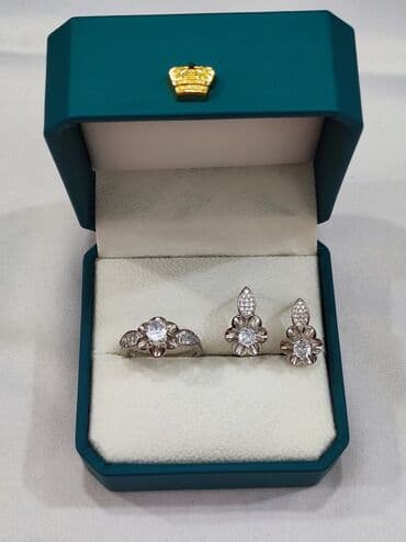 эксклюзивные свадебные пригласительные: Серебро 925 Пробы Классика Размеры имеются Цена 3000сом Есть — 9