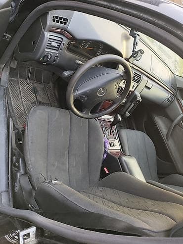 стоп w221: Mercedes-Benz E-Class: 2001 г., 2.2 л, Автомат, Дизель, Седан — 4