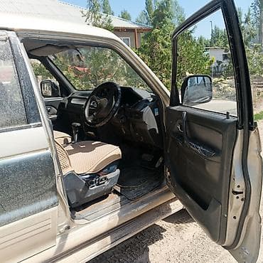 Унаа: Mitsubishi Pajero: 1993 г., 2.9 л, Автомат, Дизель, Жол тандабас — 2