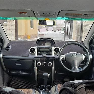 машина септик: Toyota ist: 2003 г., 1.5 л, Автомат, Бензин, Хэтчбэк — 4