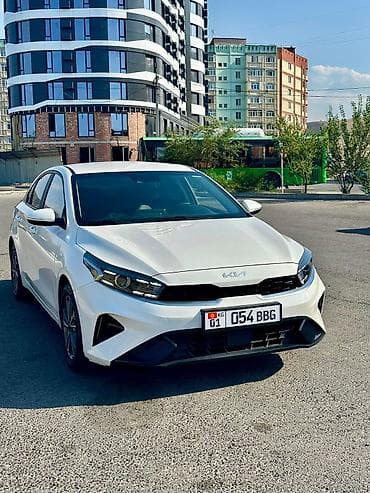 Kia K3: 2021 г., 1.6 л, Вариатор, Бензин, Седан