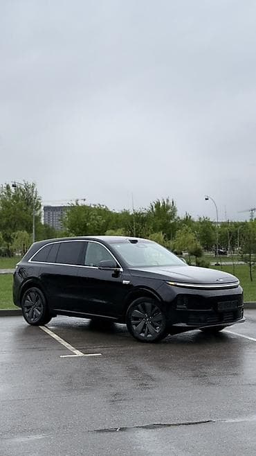 s 221: Lixiang L6: 2025 г., 1.5 л, Автомат, Гибрид, Кроссовер — 6