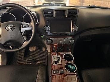 авто пикап: Toyota Highlander: 2011 г., 3.5 л, Автомат, Бензин, Кроссовер — 10