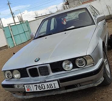 audi 100: BMW 5 series: 1987 г., Седан — 3