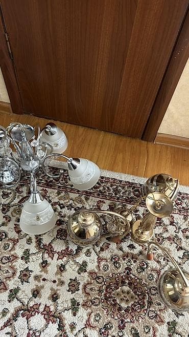 Люстры: Люстры потолочные, комплект из 2 моделей. 1) Классическая подвесная — 1