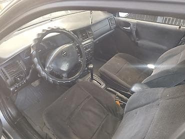 renault clio: Opel Vectra: 2001 г., 2.2 л, Бензин, Седан — 5