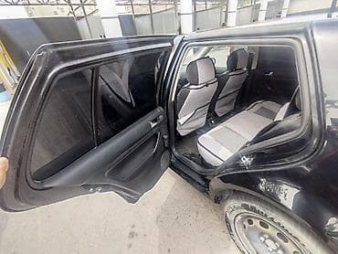 Продажа авто: Volkswagen Golf: 2001 г., 1.4 л, Механика, Бензин, Хэтчбэк — 9
