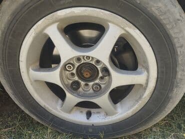 покрышки на 15: Литые Диски R 14 Toyota, Комплект, отверстий - 5, Б/у — 1