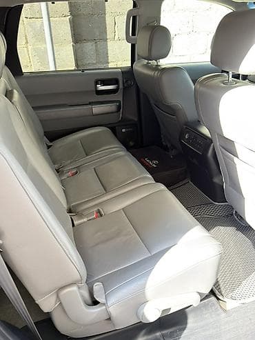 lexus rx 2005: Toyota Sequoia: 2009 г., 5.7 л, Автомат, Бензин, Внедорожник — 5