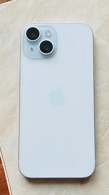 nokia e7: IPhone 15, Б/у, 128 ГБ, Белый, Защитное стекло, Чехол, 85 % — 1