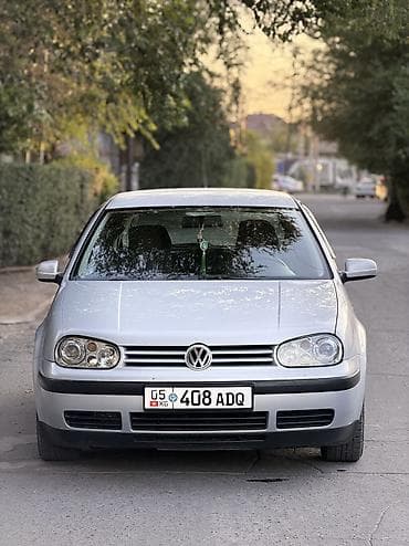 Транспорт: Volkswagen Golf: 2000 г., 1.6 л, Механика, Бензин, Хэтчбэк — 1