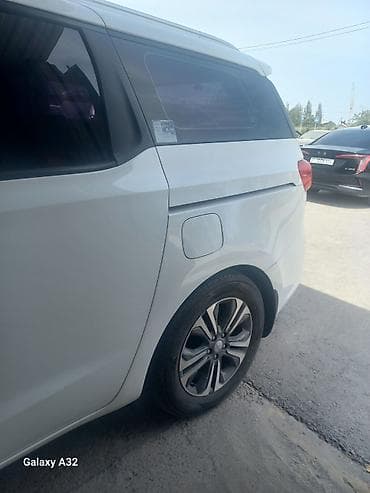 киа сорнинг: Kia Carnival: 2019 г., 2.2 л, Автомат, Дизель, Минивэн — 5