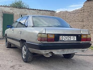 продаю авто ауди: Audi 100: 1987 г., 1.8 л, Механика, Бензин, Седан — 9