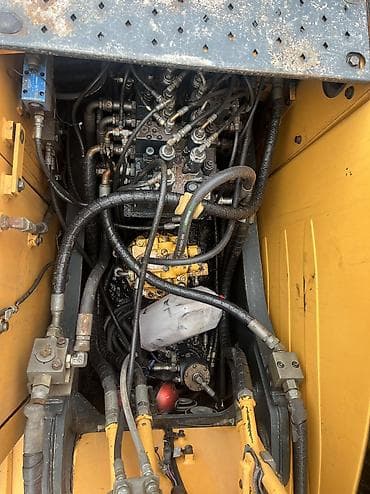 каменс гениратор: Экскаватор, Hyundai, 2012 г., Колесный — 3