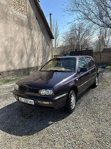 тумба спринтер: Volkswagen Golf: 1992 г., 1.8 л, Ручные, Бензин, Хэтчбэк — 2